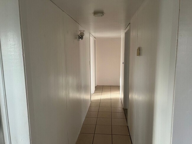Building Photo - 129 Tassie Way