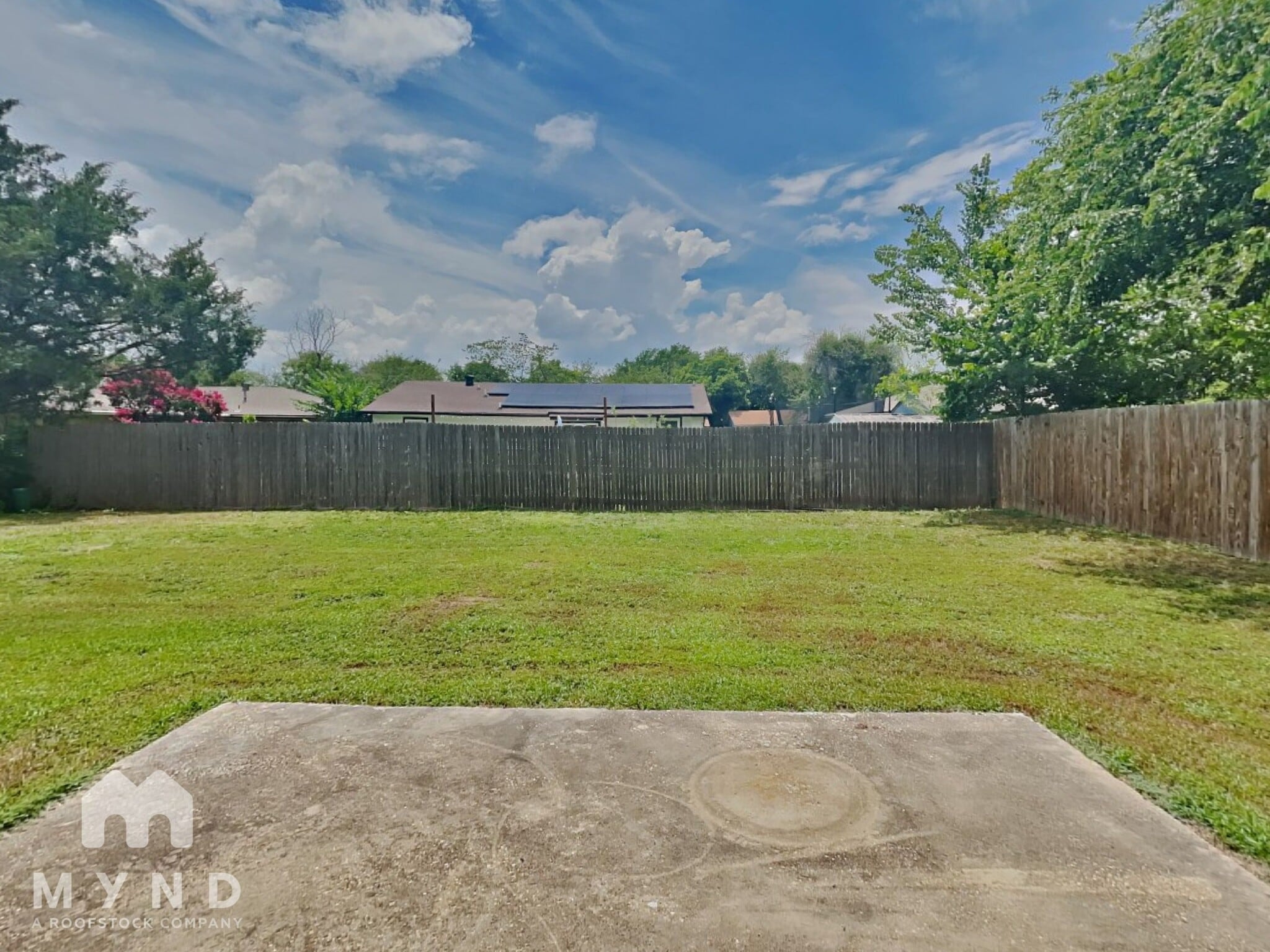 Building Photo - 709 Croydon Dr