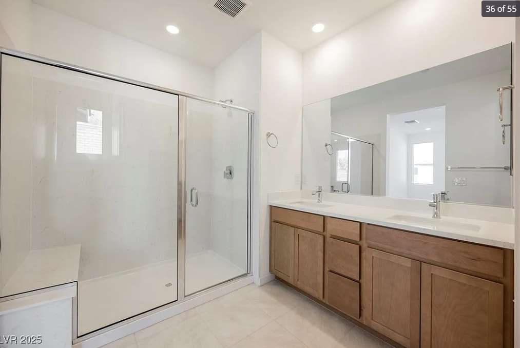 Building Photo - 2487 Altitude St