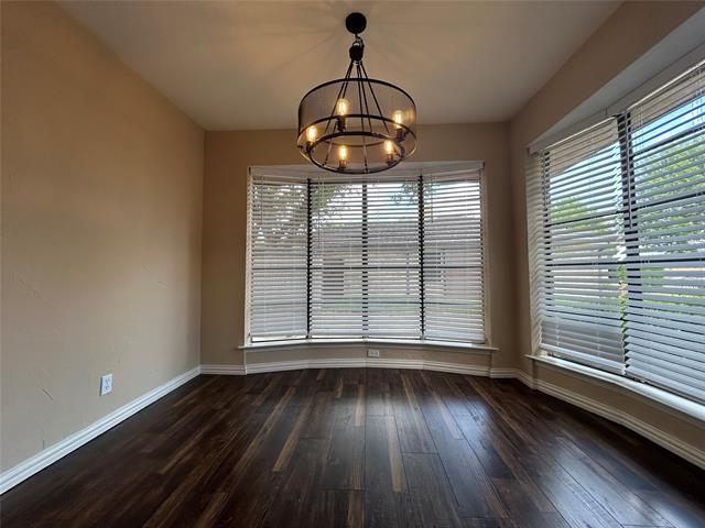 Building Photo - 6712 Santiago Ave