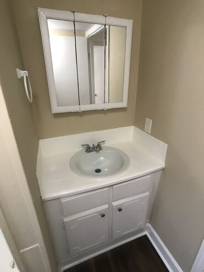 Building Photo - Limited-Time Move-In Special: No Deposit! Mobile Home in West Chatham with Fenced Yard