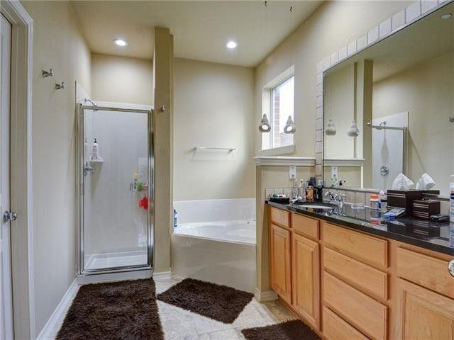 Building Photo - 4327 Buena Vista St