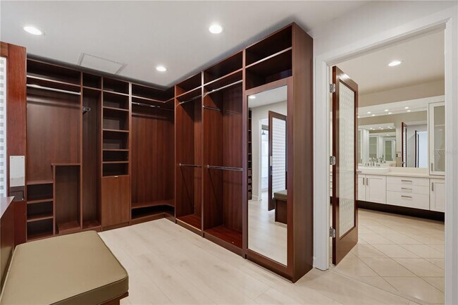 Building Photo - 24 Adalia Ave