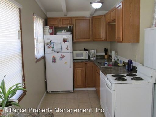 Building Photo - 2300 Brockman St