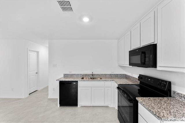 Building Photo - 211 Herman Ln