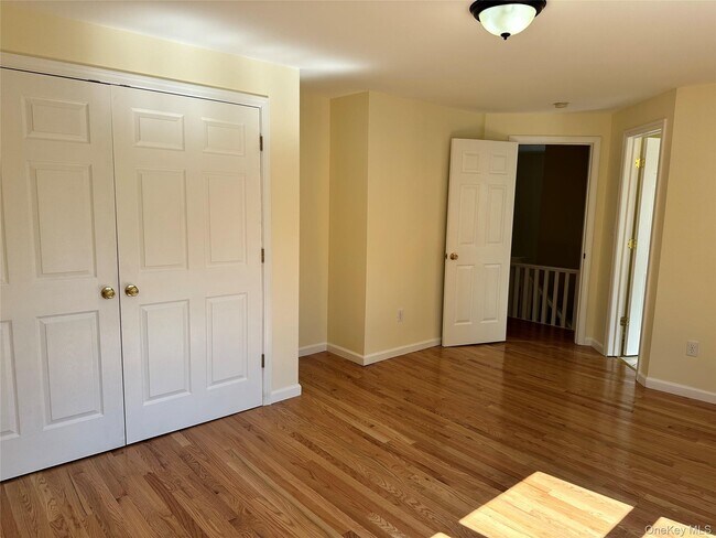 Building Photo - 14 Givens Ln