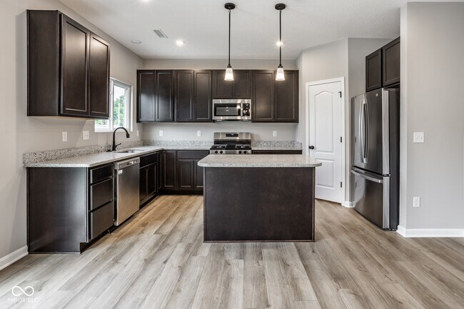 Building Photo - 430 Atlas Dr