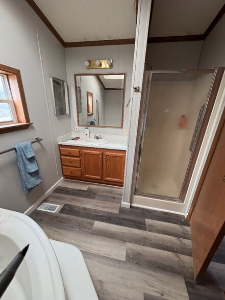 Building Photo - 200 N 28th St