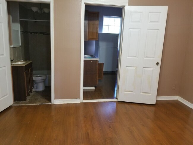 Building Photo - Charming 2BR House in Crestview