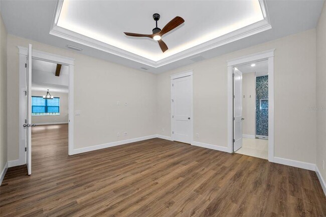 Building Photo - 522 Louden Ave