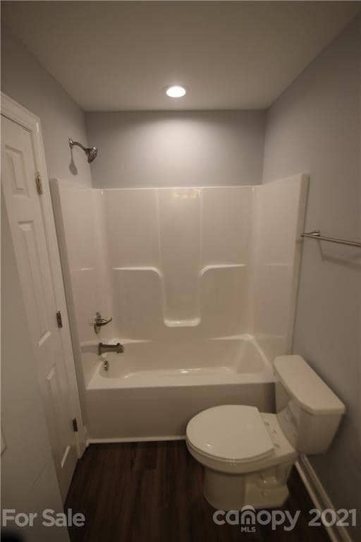 Building Photo - 619 Flynwood Pl SW