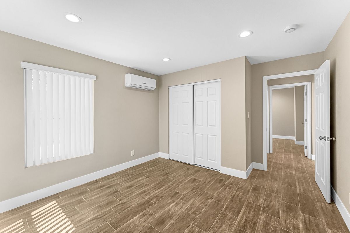 Building Photo - 2417 W Stanford St