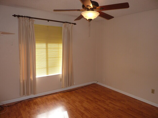 Building Photo - Charming 3-Bedroom Home in Citrus Heights