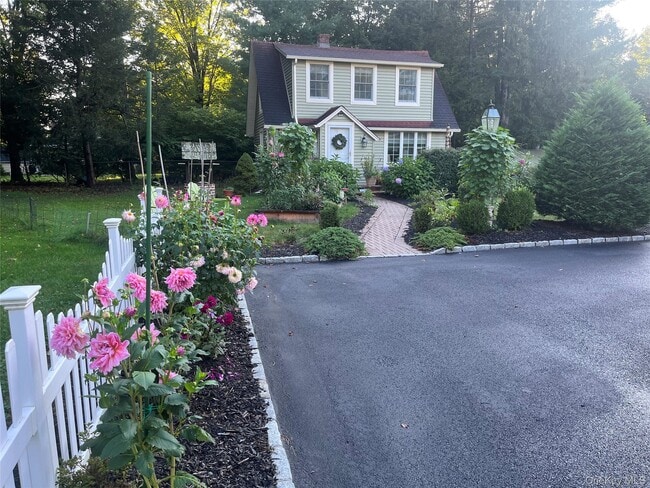 Building Photo - 17 Washington Ave