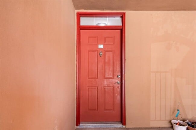 Building Photo - 6804 N Capital of Texas Hwy