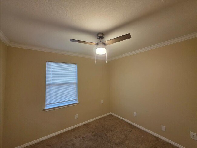 Building Photo - 3106 Fallwell Ln