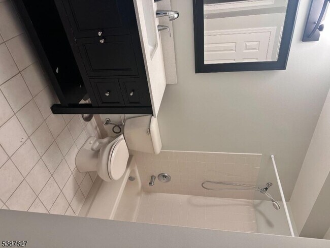 Building Photo - 3105 Schindler Ln