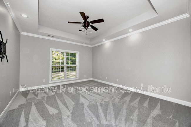 Building Photo - 108 Blackwood Dr NW