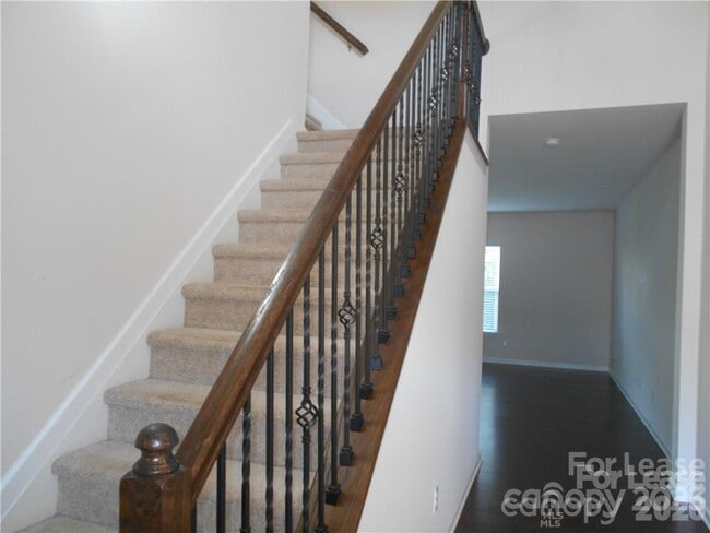 Building Photo - 3441 Park South Station Blvd