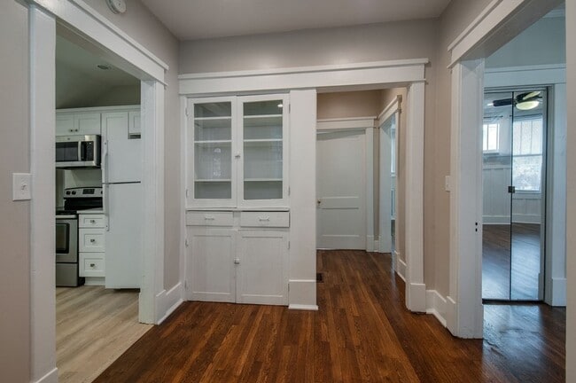 Building Photo - 3735 Central Ave