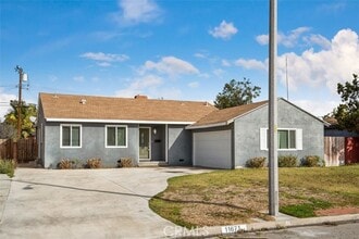 Building Photo - 11671 Fredrick Dr