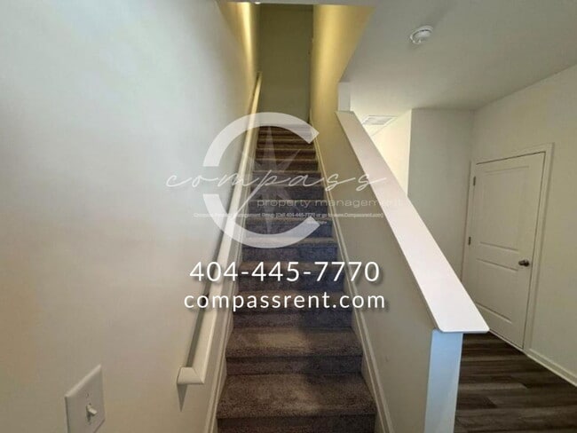 Building Photo - 401 Kings Cross Wy