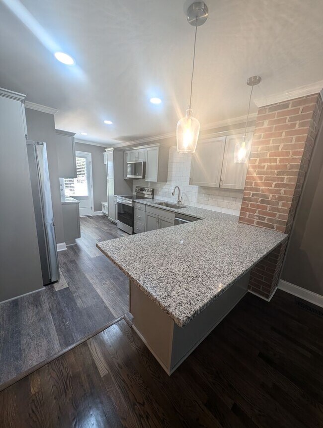 Primary Photo - Two bedroom duplex, newly renovated