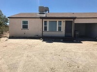 Building Photo - 7645 N Star Ave