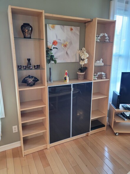 Building Photo - 1219 Burwell St