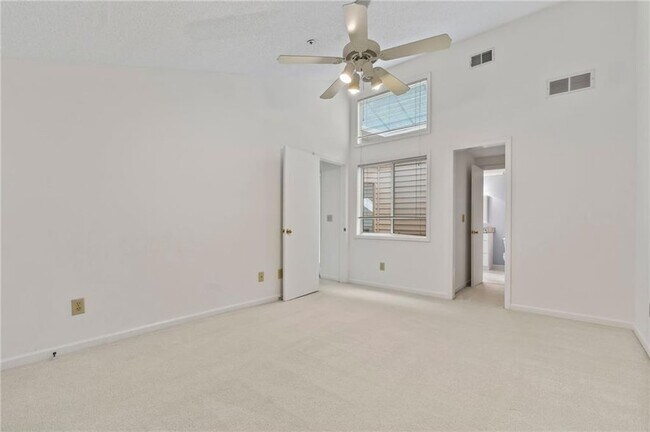 Building Photo - 4039 Fawn Run