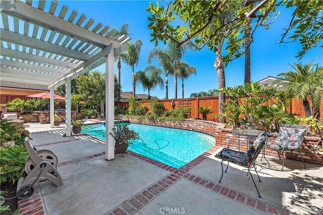 Building Photo - 28371 La Falda