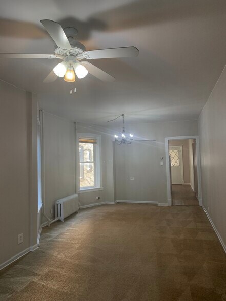 Building Photo - 2308 N Harding Ave