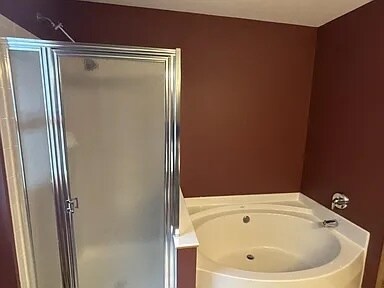 Building Photo - 8629 Fernbrook Dr