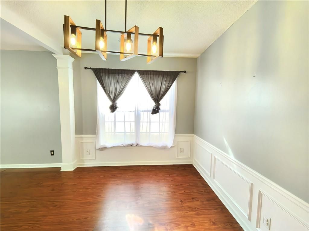 Building Photo - 2815 Priestcliff Dr SE