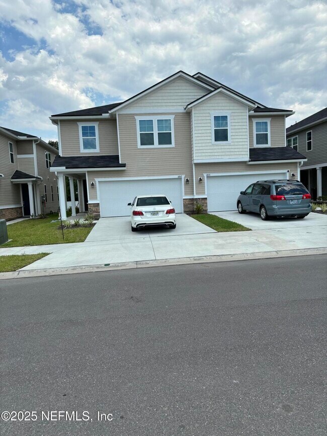 Building Photo - 6847 Mirage St