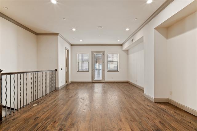 Building Photo - 3126 Ross Ave