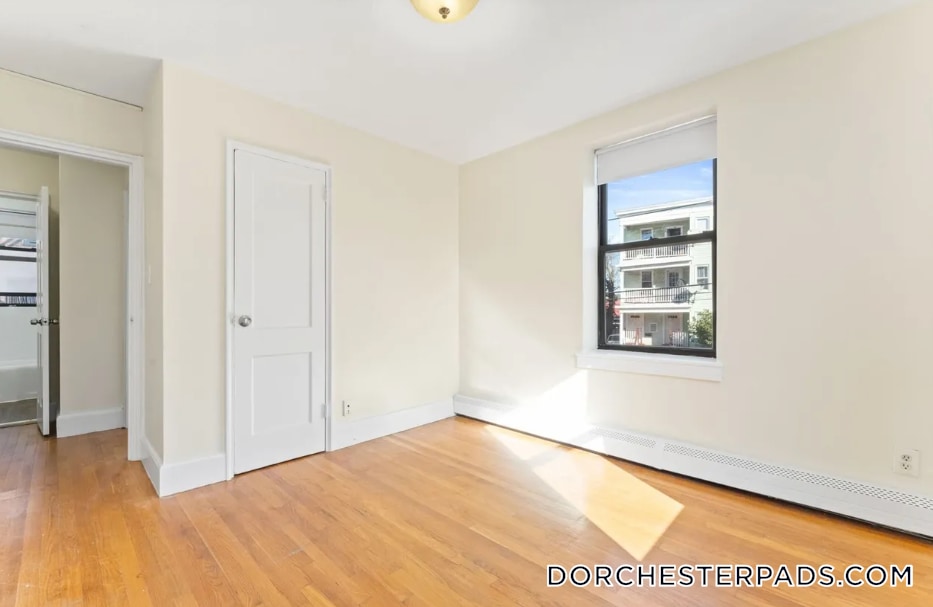 Building Photo - 11 Victory Rd