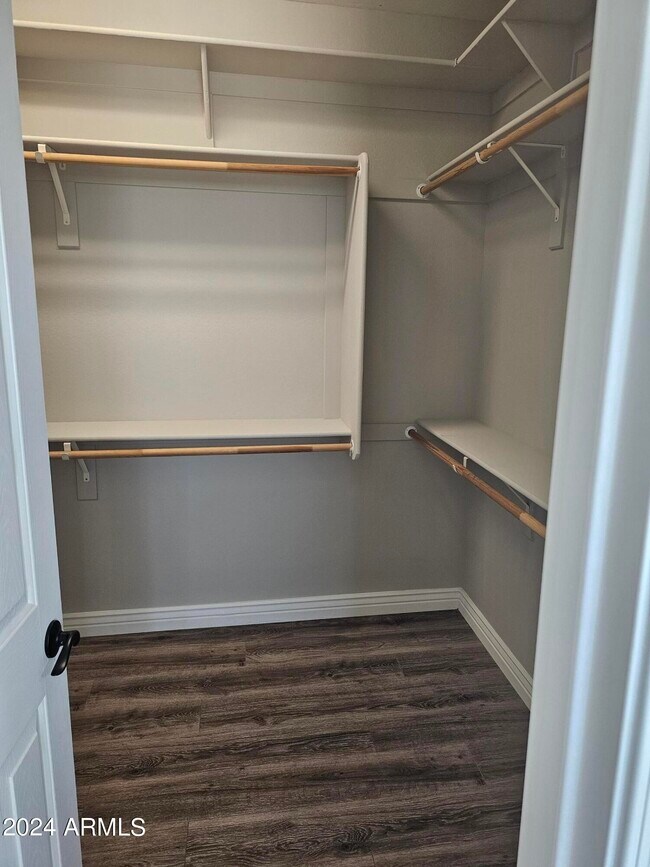 Building Photo - 27284 N Skipping Rock Rd