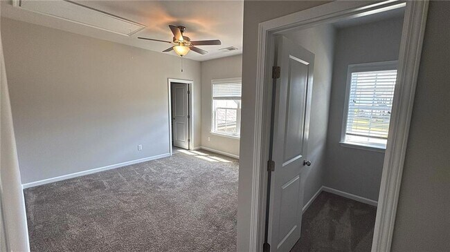Building Photo - 7740 Easton Valley Ln