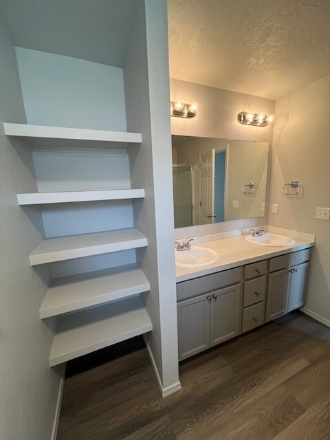 Building Photo - 4 Bed 2 Bath Home in Nampa!