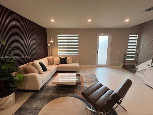 Building Photo - 10355 NW 66th St