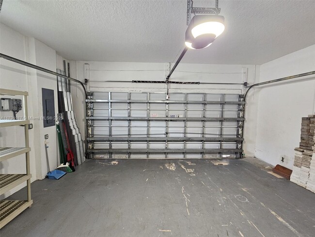 Building Photo - 13955 NW 22nd Ct
