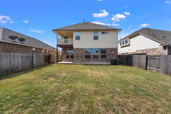 Building Photo - 105 Checkerspot Ct