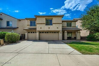 Building Photo - 43283 W Maricopa Ave