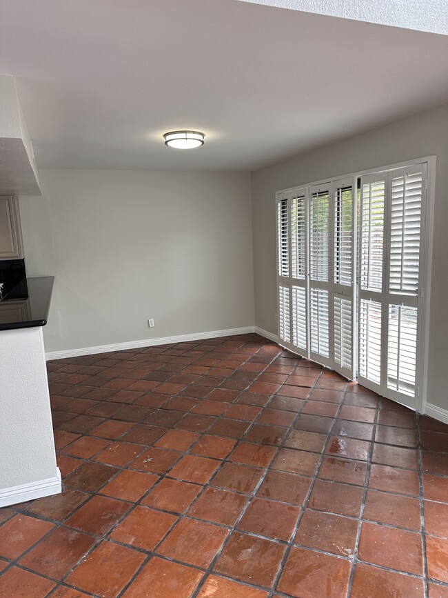 dining room - 1009 Santa Helena Park Ct