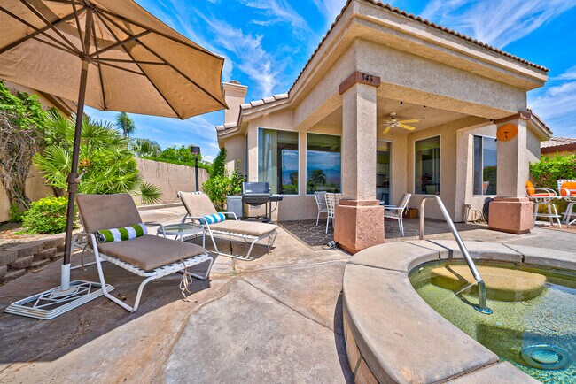 Building Photo - 29543 W Laguna Dr