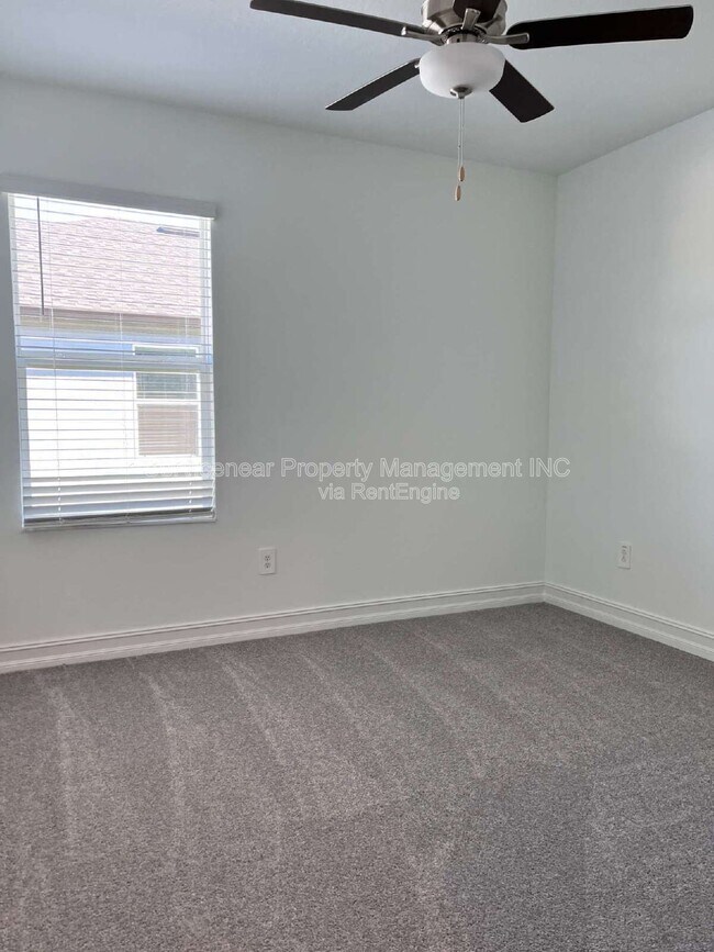 Building Photo - 7016 119th Ct E