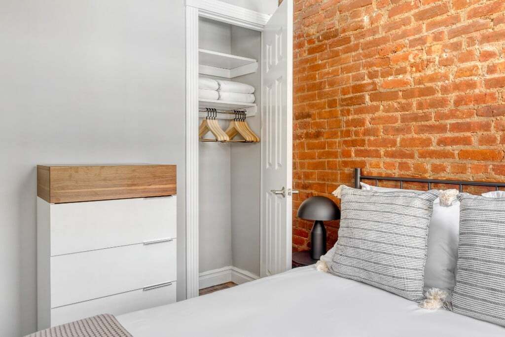 Building Photo - 115 Mulberry St