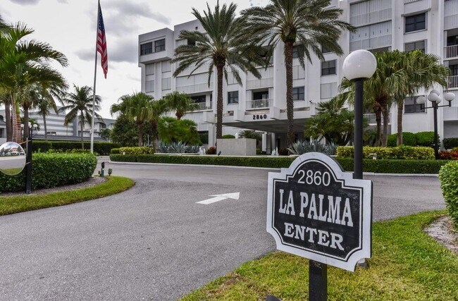 Building Photo - 2860 S Ocean Blvd