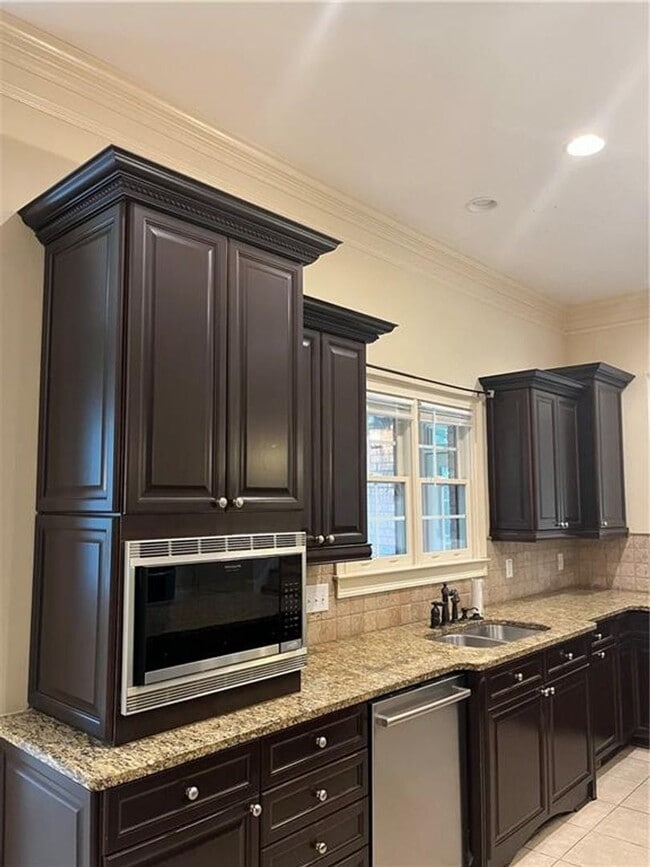 Building Photo - Luxury Douglasville Rental- Showings Avail...